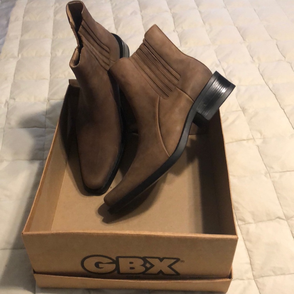 Men’s low boots